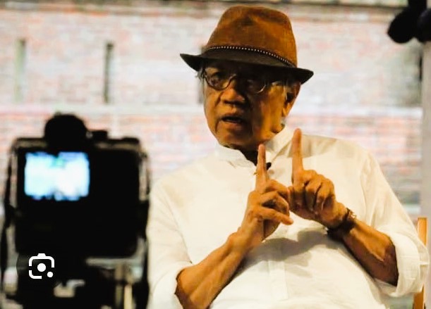 MENYINGKAP KEDALAMAN SUNARYO : Dari Patung Sudirman hingga Selasar Seni Sunaryo 1