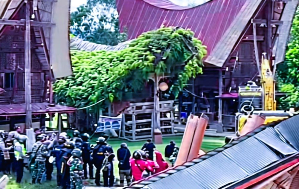 tongkonan tangkapan layar