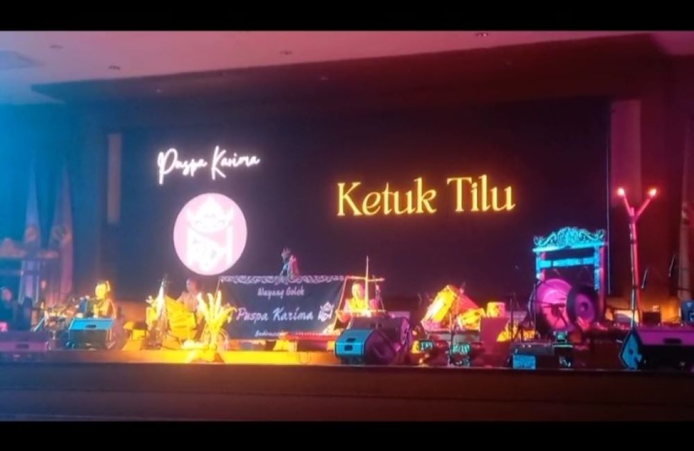 Riuh yang Menjadi Doa: Eundeur Puspa Karima Menggetarkan Aula Sanusi Hardjadinata