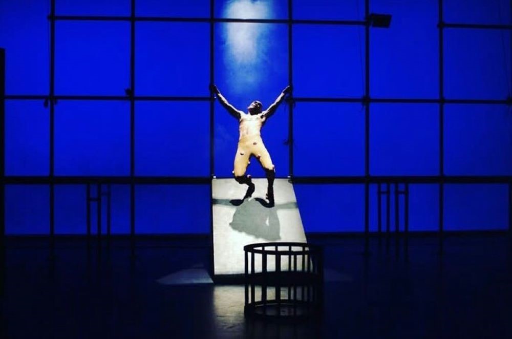 kaspar biru dok tatang macan