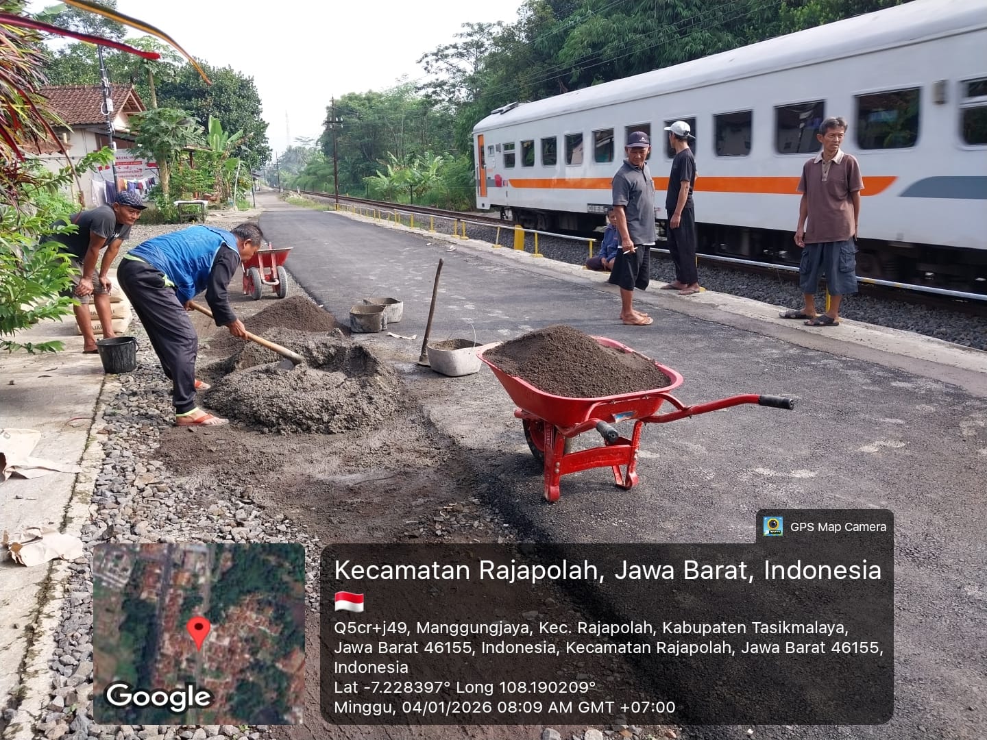 Transformasi Randu Gede: Swadaya Membangun Peradaban dari Pinggir Jalan Provinsi dan Rel Kereta randu gwdw 5