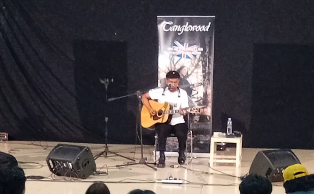 suasana konser mundinglaya