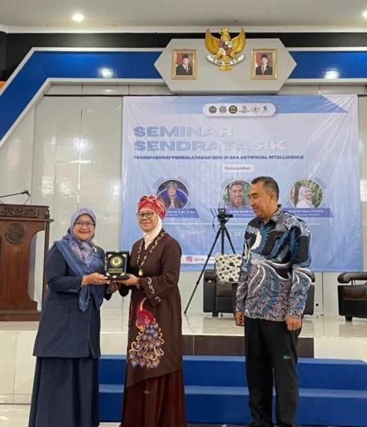 Niskala Gudha sebagai Jalan Menjaga Ruh Kesenian foto seminar