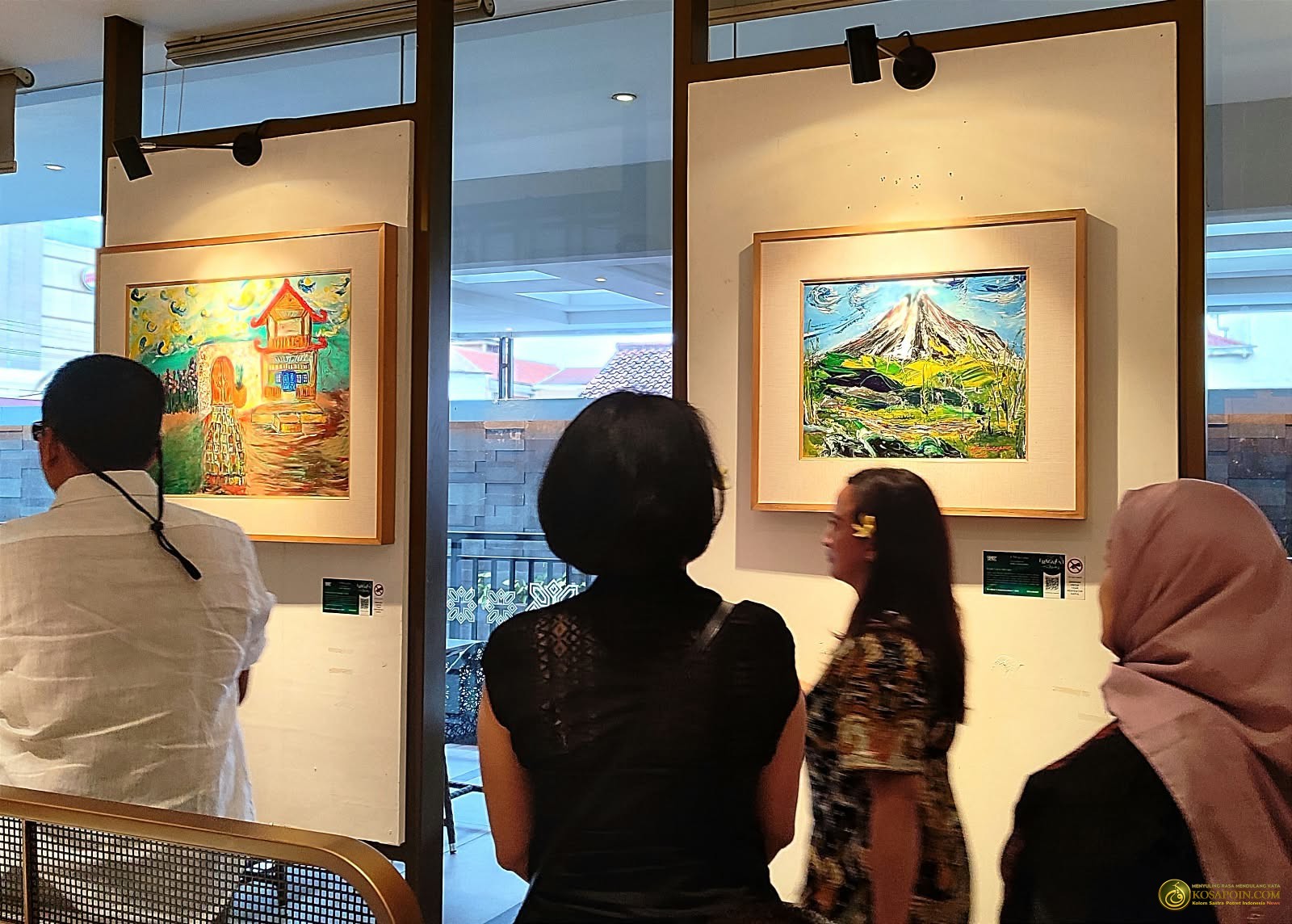 INDIRA BUNYAMIN DALAM ‘FRAGMENTS IN BLOOM’ indra 2